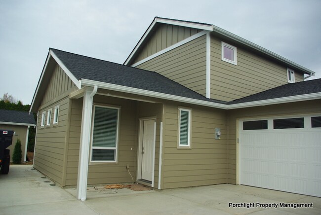 Building Photo - 1758 Kok Rd