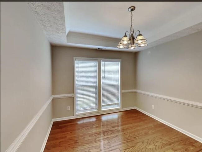 Foto del edificio - 4125 River Green Pkwy