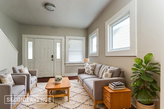 Foto del edificio - 4023 Taylor Blvd