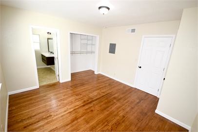 Building Photo - 317 N Park Ave