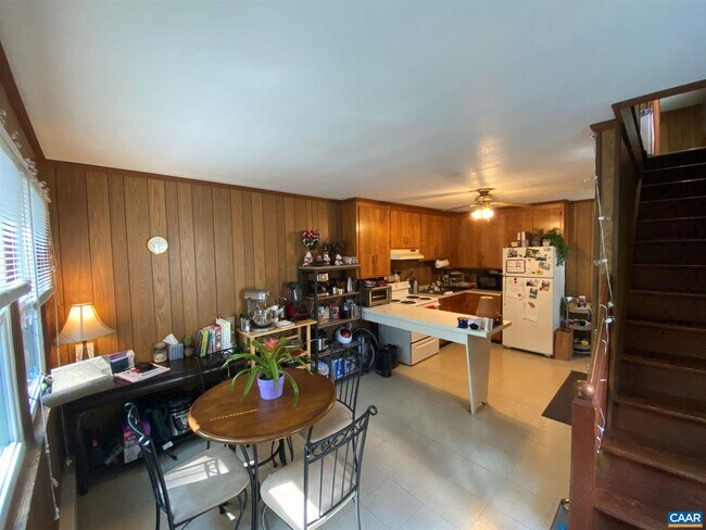 Foto del edificio - 236 Old Lynchburg Rd
