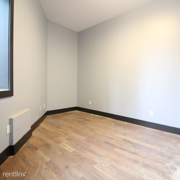Building Photo - 1815 Eastern Pkwy
