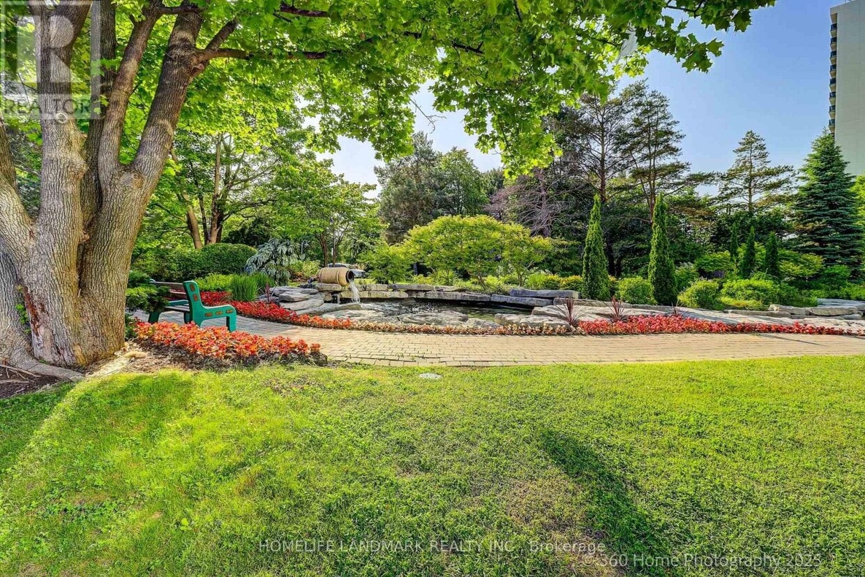 Photo principale - 175-P175 Bamburgh Cir