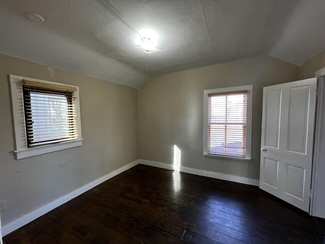 Building Photo - 1225 H St