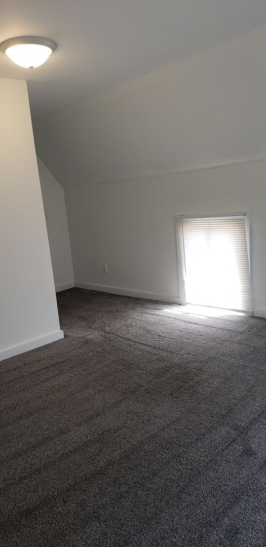 Building Photo - 412 S State St Building Photo - 412 S State St