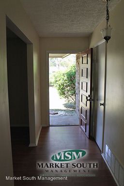 Foto del edificio - 10602 Sugarbush Rd