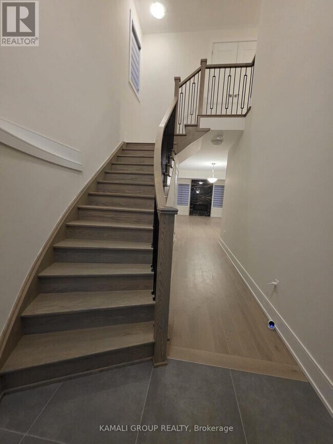 Building Photo - 52 Hitching Post