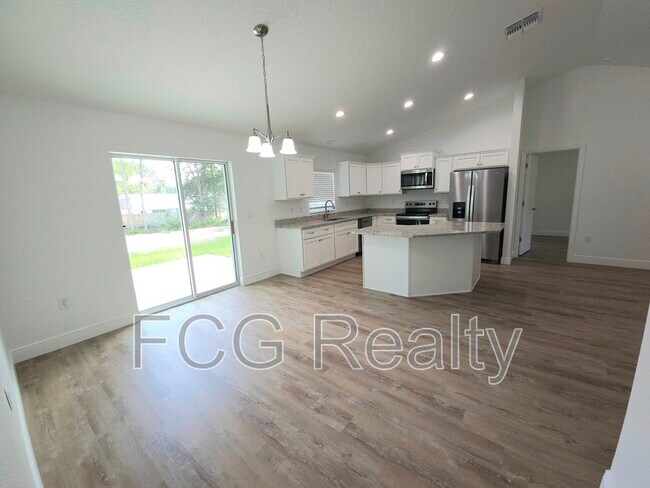 Building Photo - 7793 SW 139th Pl