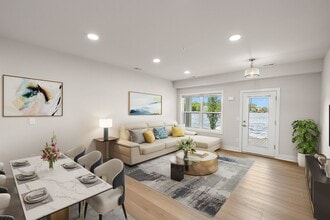 Interior Photo - Mystic Cove