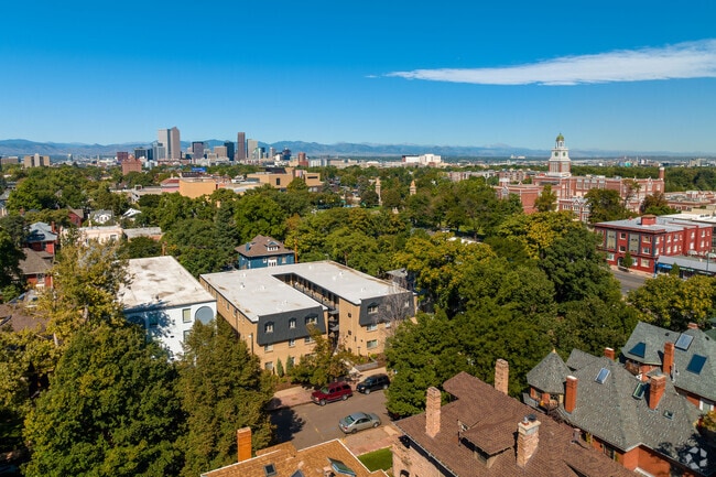 Aerial - 1451 Detroit