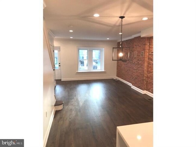 Foto del edificio - 126 N Wayne St