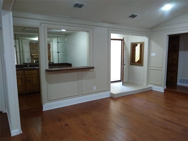 Foto del edificio - 3000 Pecan Cir