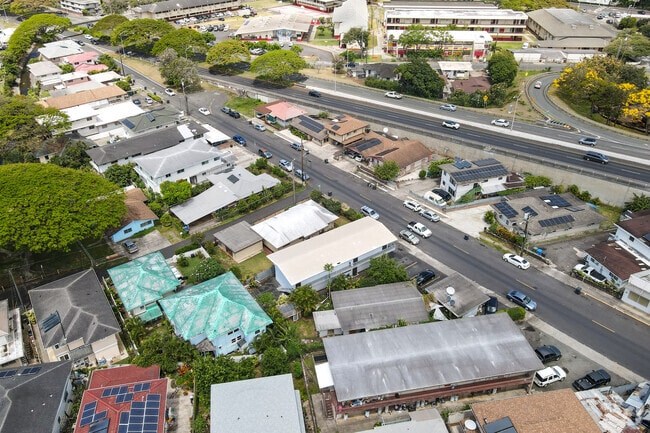 Aerial Photo - 1933 Pacific Heights Rd