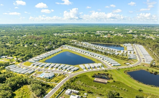 Building Photo - Ravinia St. Lucie