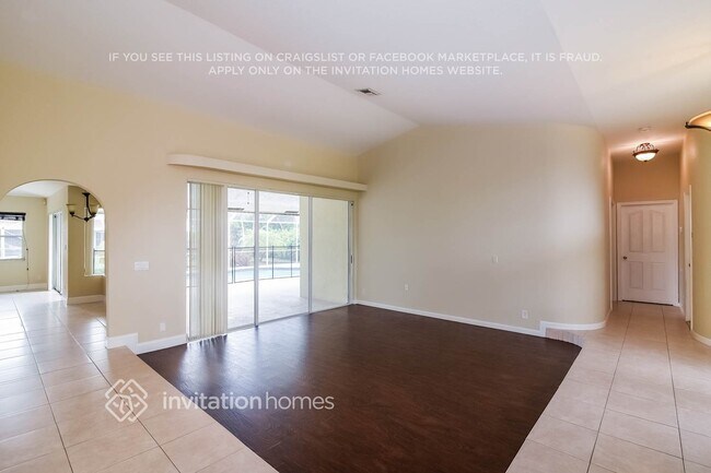 Foto del edificio - 4645 NW 99th Ln