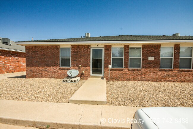 Front of Apartment - 2108 E 14th St