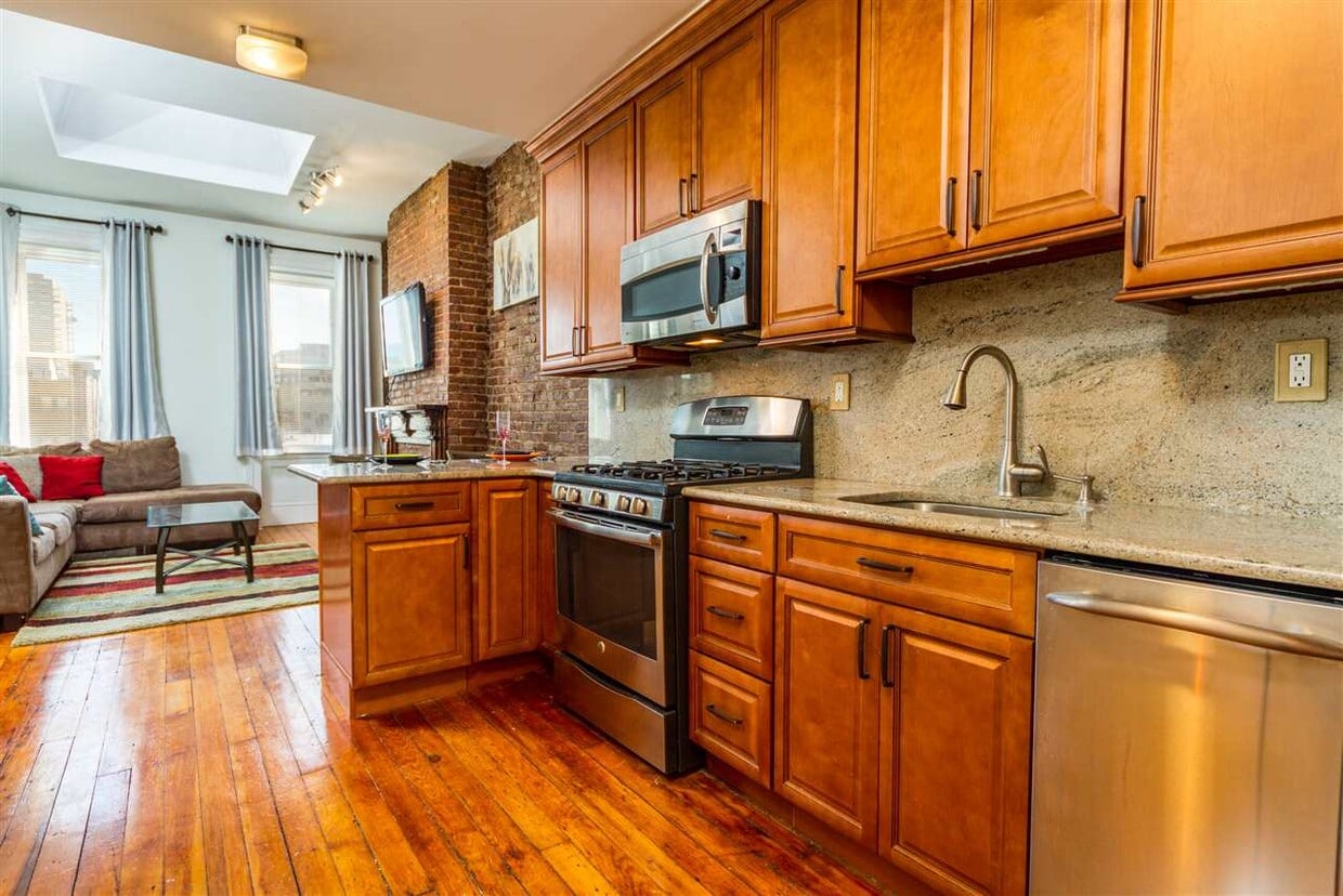 232 Park Ave Unit 5S, Hoboken, NJ 07030 Condo for Rent in Hoboken, NJ