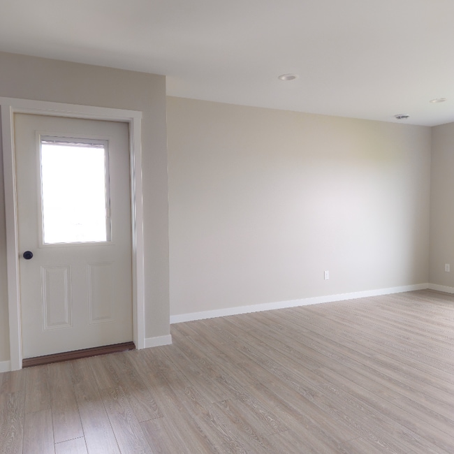 Building Photo - 7069 Crosvik Ct