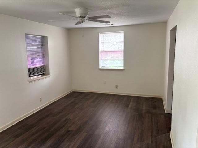 Foto del edificio - 213 NE 31st St