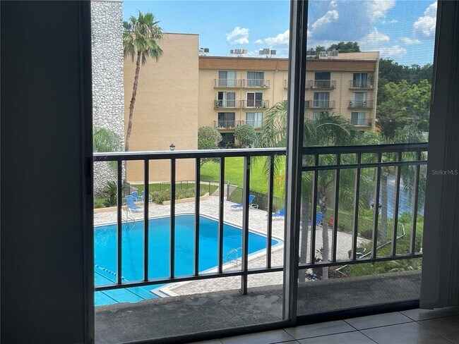 Foto del edificio - 5820 N Church Ave