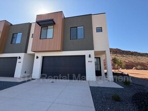 Building Photo - 602 Hemsworth Ln