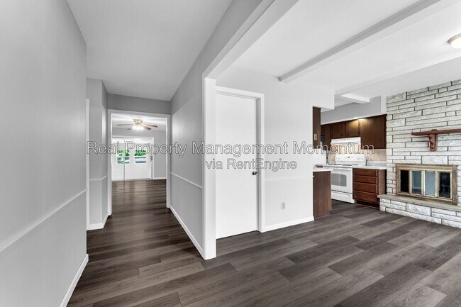 Foto del edificio - 2105 S Barcliff Ave