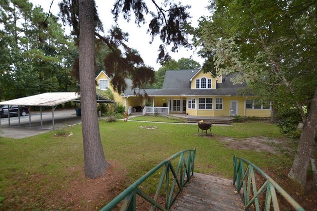 Building Photo - 30733 Huffman Cleveland Rd