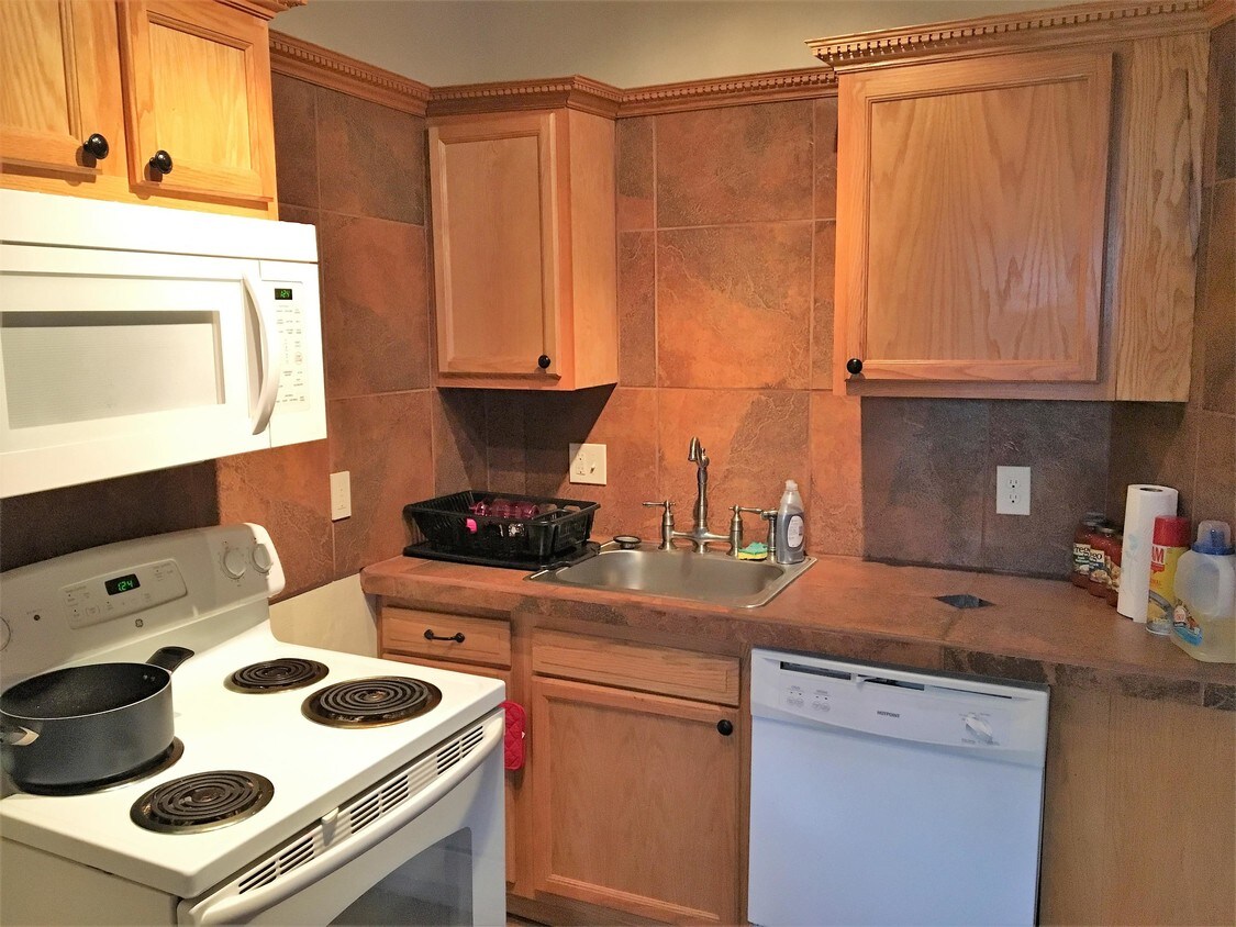 Foto principal - 1002 Walnut St