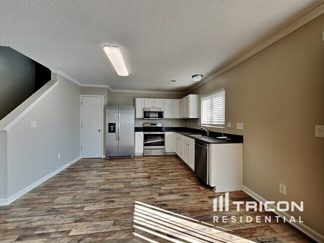 Building Photo - 1040 Kings Mountain Ln