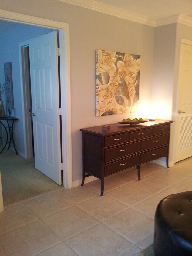 Barra lateral - 4274 Calinda Ln