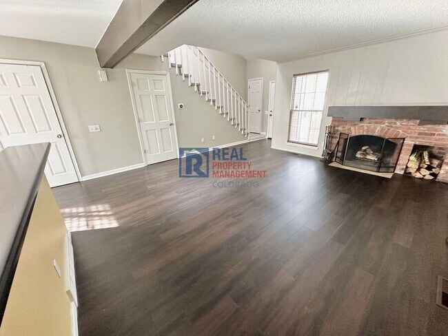 Foto del edificio - 2022 S Helena St