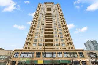 Building Photo - 1464 S Michigan Ave