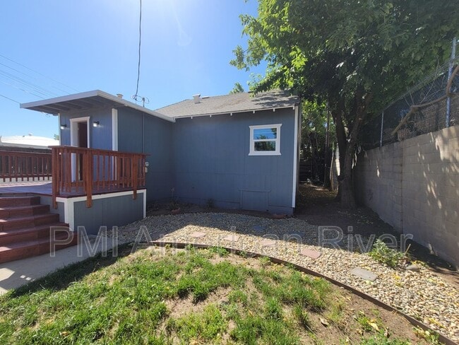 Building Photo - 1121 Del Paso Blvd