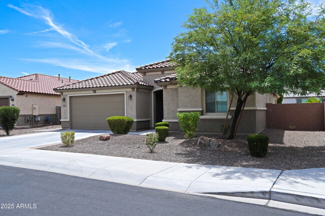 Building Photo - 7013 W Bajada Rd