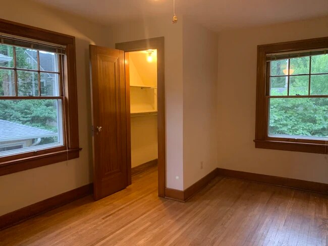 Foto del edificio - 705 S Fess Ave