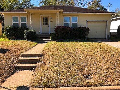 Foto principal - 1202 Marie St