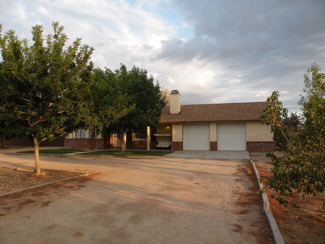 Building Photo - 2052 W Ave M12
