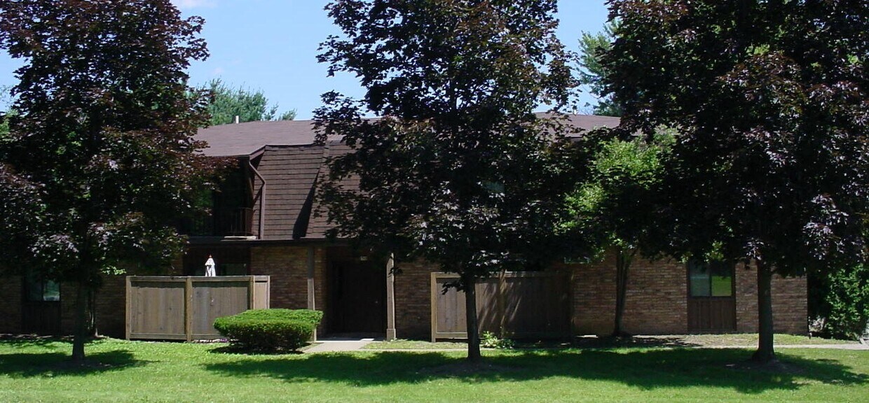 Foto del edificio - 470 Fowler St