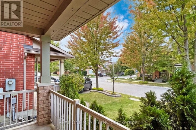 Building Photo - 19 Longwood Ave