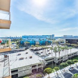 Foto principal - 488 E Ocean Blvd