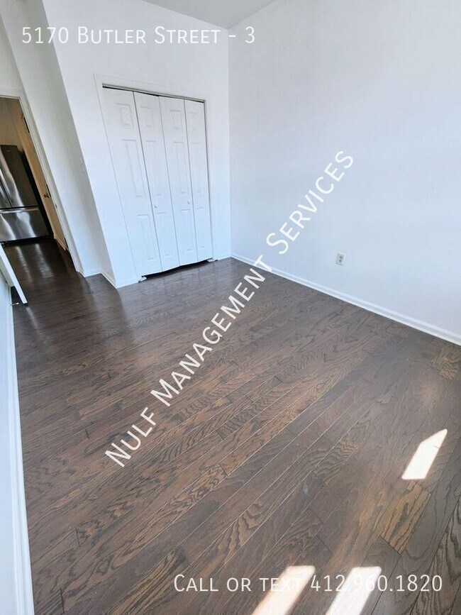 Foto del edificio - 5170 Butler St