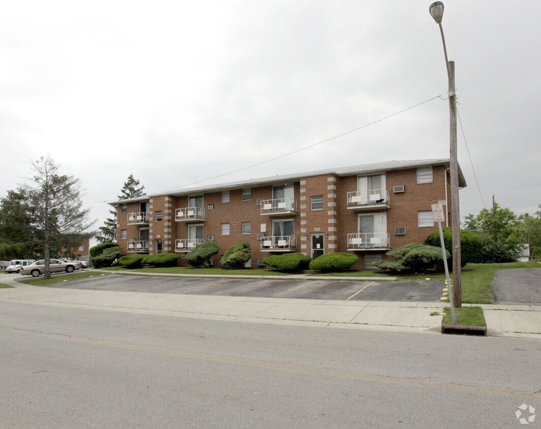 Building Photo - 4607-4615 Hilton Ave