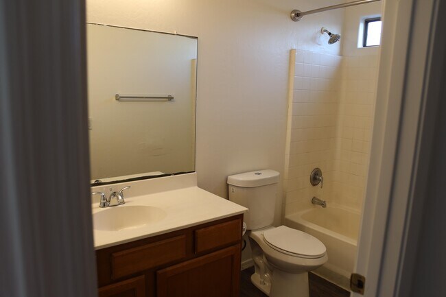 Foto del edificio - 7347 N Black Canyon Hwy