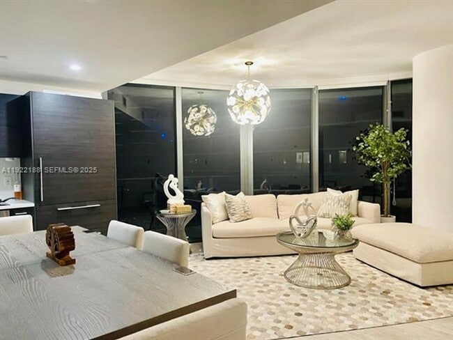 Foto del edificio - 45 SW 9th St