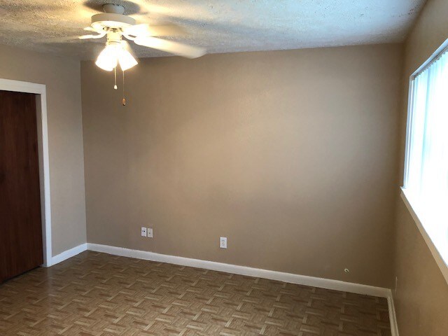 Foto principal - 2907 Red Bluff Rd