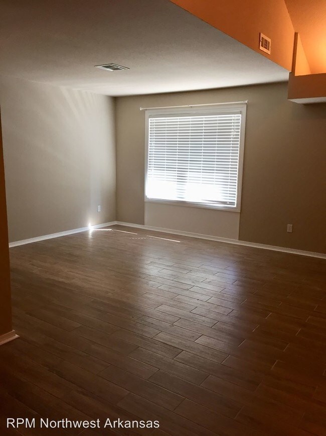 Foto del edificio - 2 br, 1.5 bath House - 33 Fairway Drive