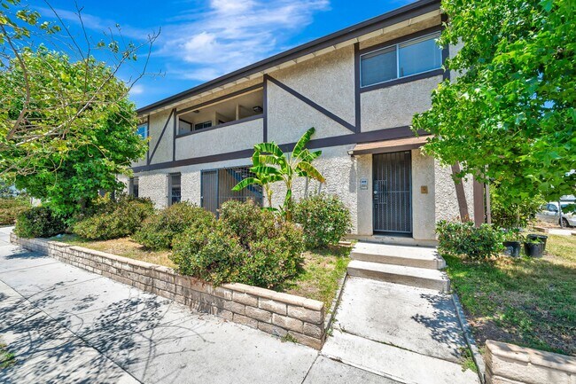 Foto del edificio - 6003 Craner Ave