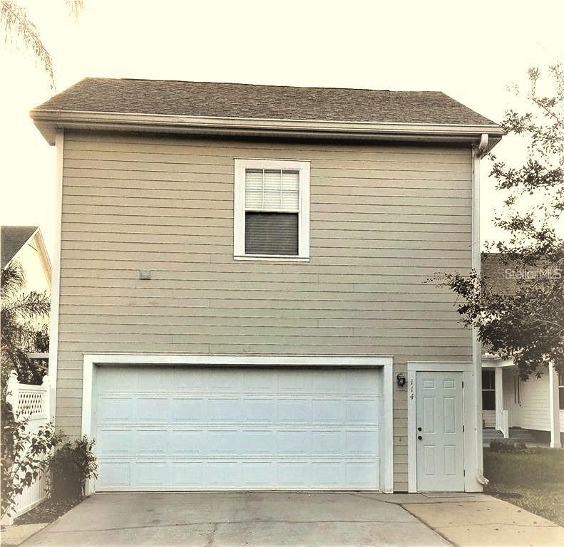 Primary Photo - 114 Eastpark Dr