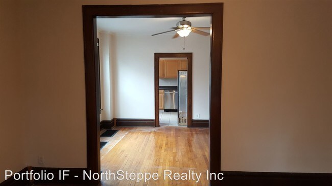 Foto del edificio - 1827-1829 Summit St