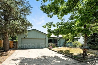 Building Photo - 11154 E Ohio Pl